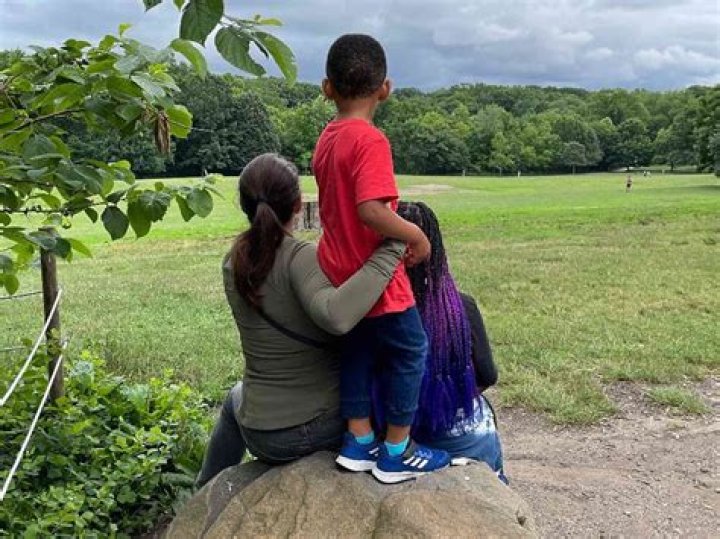 Kristin Davis’s Net Worth : Career & Lifestyle